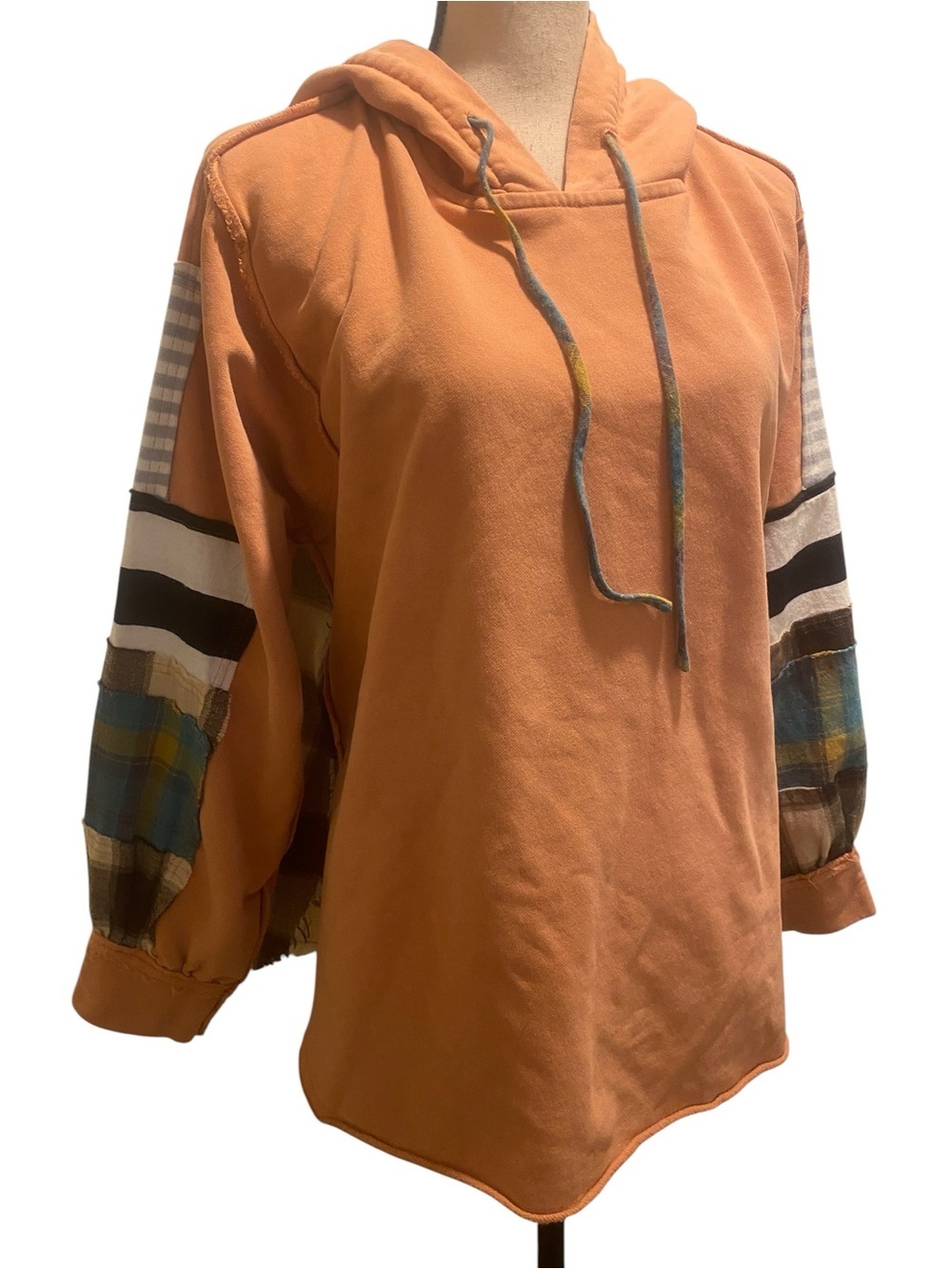 Easel Women’s Orange Hoodie Plaid Accent Sleeves medium